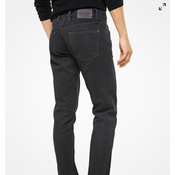 MICHAEL KORS MENS
Parker Slim-Fit Jeans - Picture 2 of 7